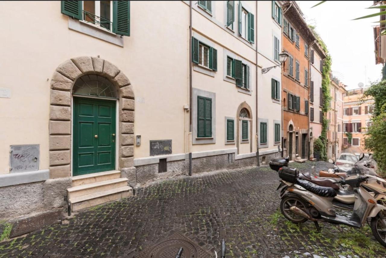 Roma Colosseum Apartment, Rome